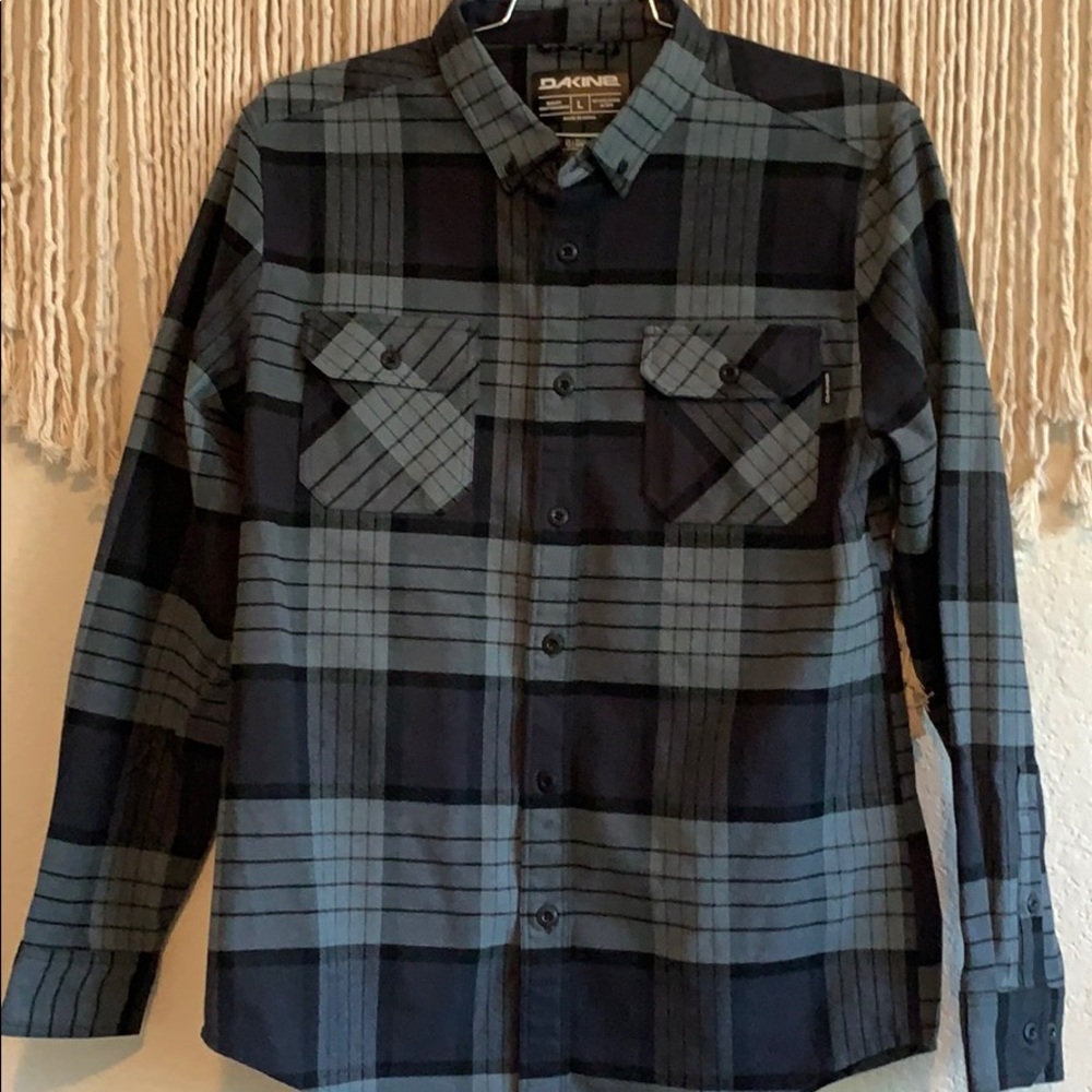 Dakine button down